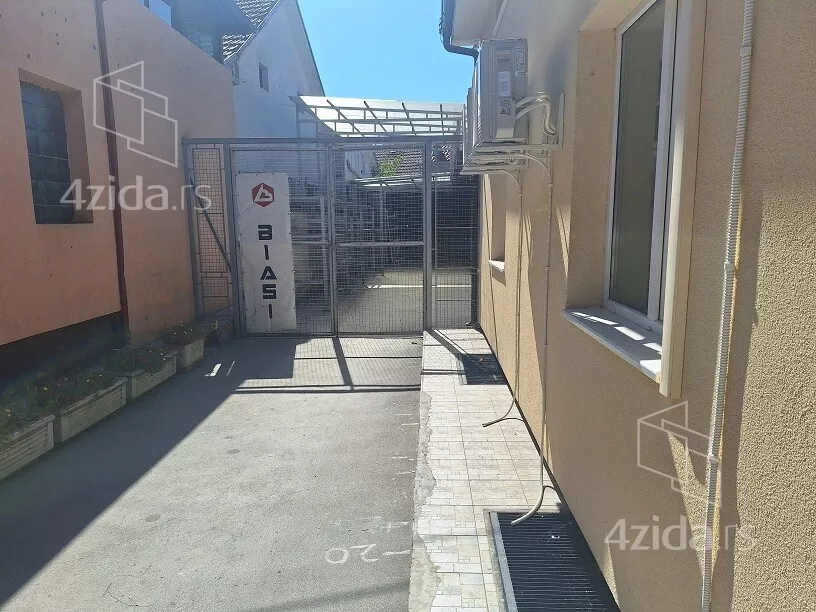 Magacin | 4zida
