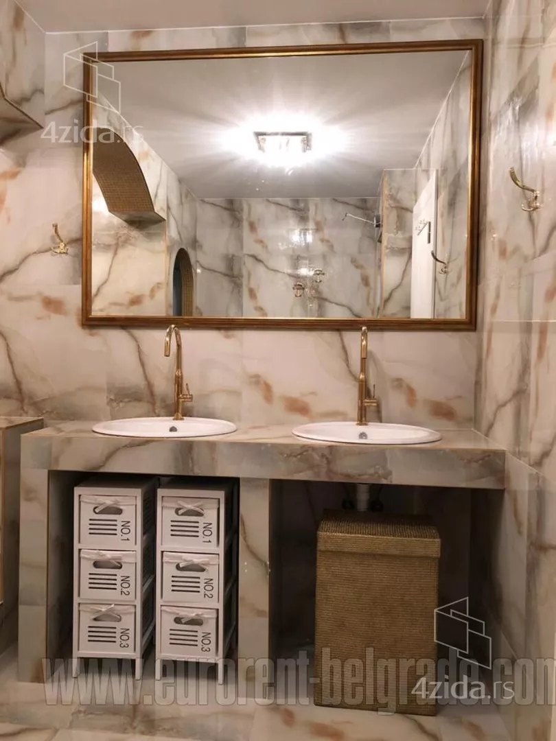 4-etažna kuća | 4zida