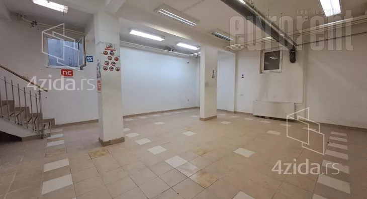 Poslovni prostor | 4zida