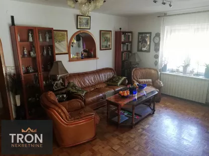 Nemanjina | 4zida.rs