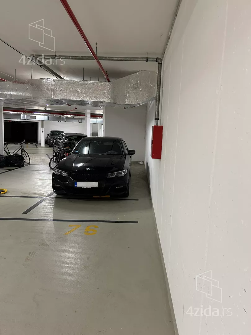 Garaža | 4zida