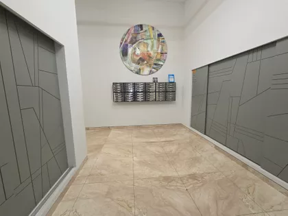 Mike Alasa | 4zida.rs