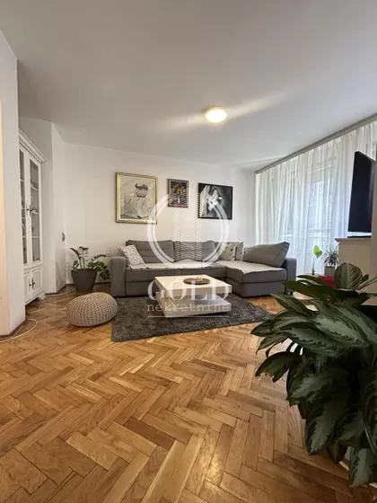 Gagarinova | 4zida.rs