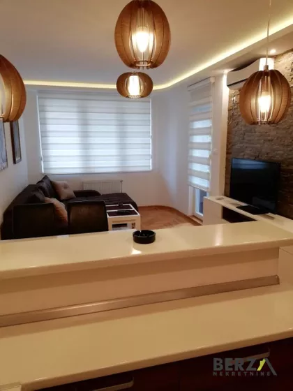 Socijalno | 4zida.rs