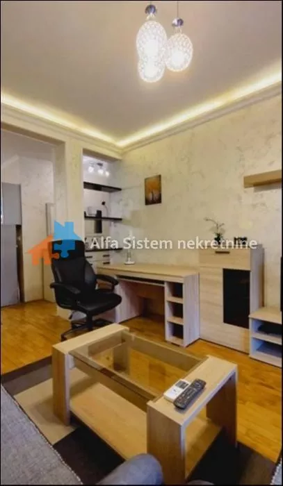 Crveni Krst Vračar | 4zida.rs