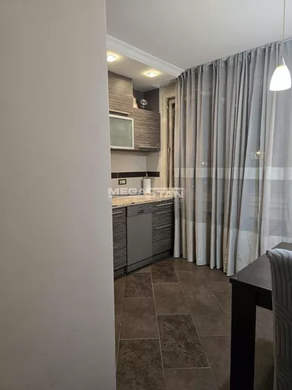 Maršala Birjuzova | 4zida.rs