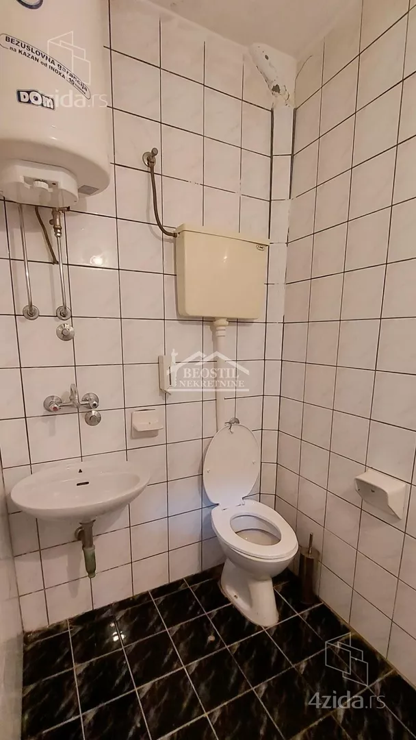 Kancelarija | 4zida