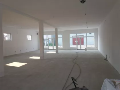 Autoput Za Novi Sad | 4zida.rs