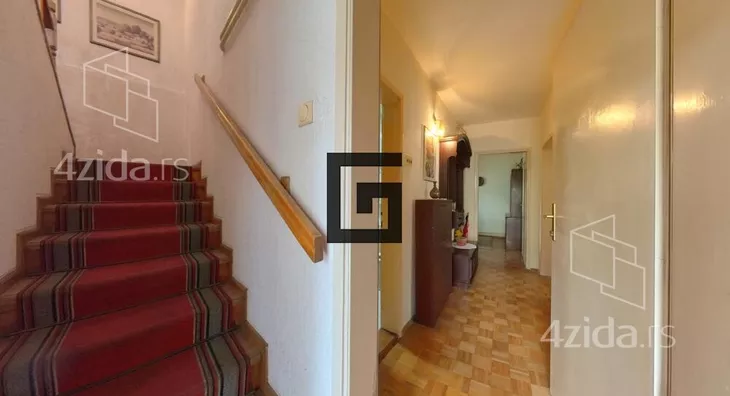 4-etažna kuća | 4zida