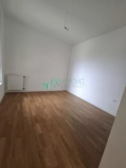 Novo Naselje | 4zida.rs