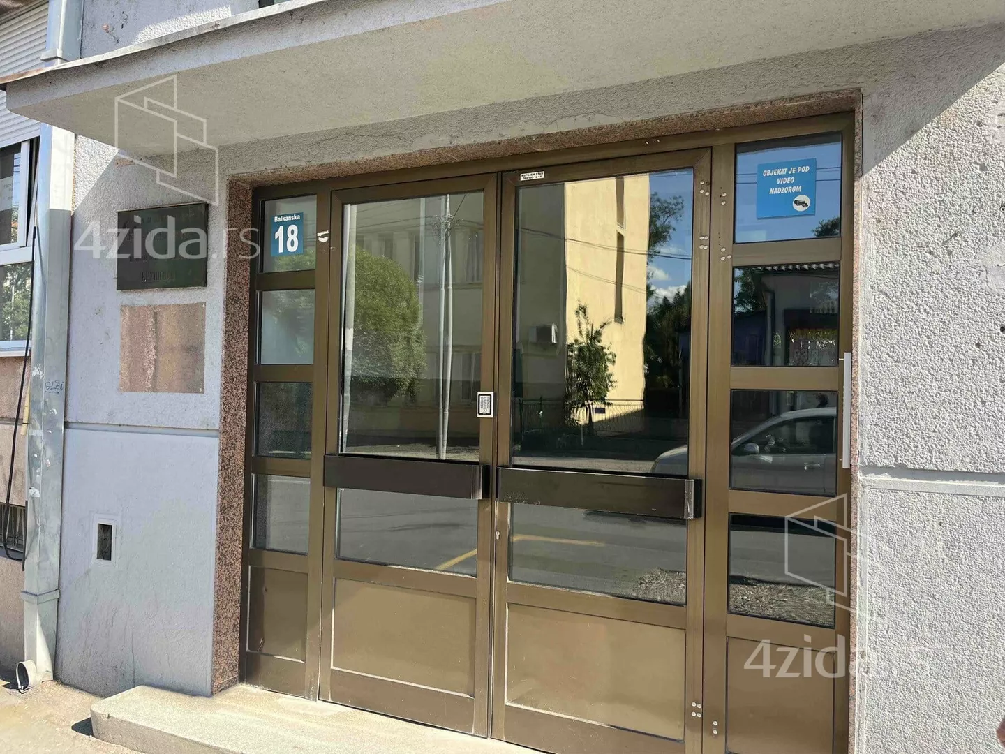 Poslovni prostor | 4zida