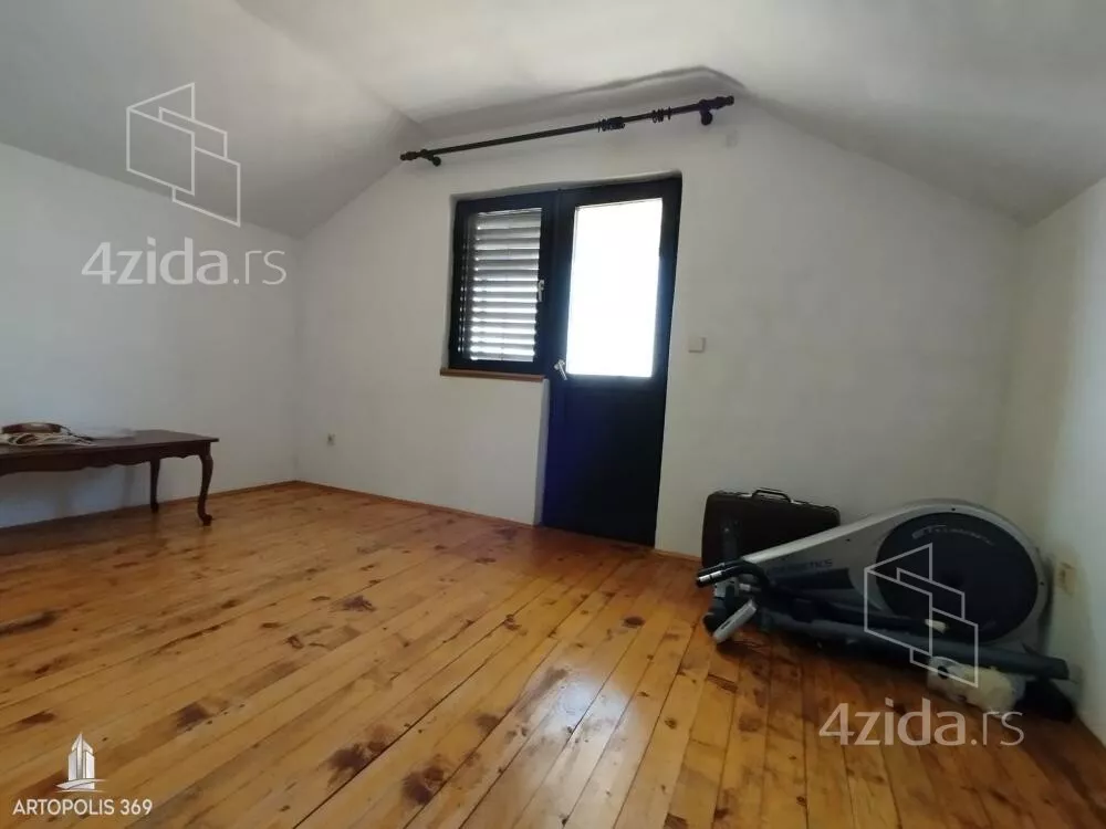 3-etažna kuća | 4zida