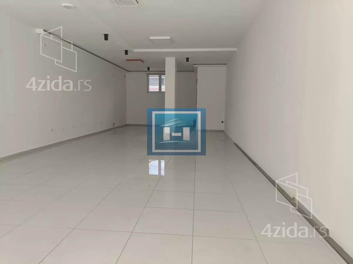 Lokal | 4zida
