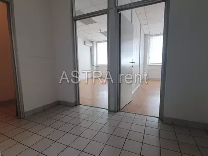 Blok 12 - YUBC | 4zida.rs