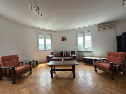 Maksima Gorkog | 4zida.rs