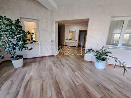 Sremska Kamenica | 4zida.rs