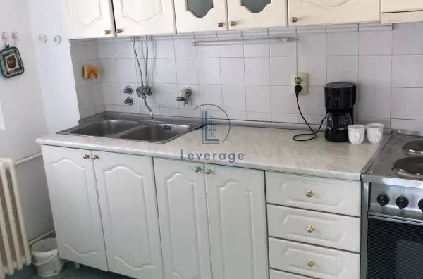 Četvoroiposoban stan | 4zida