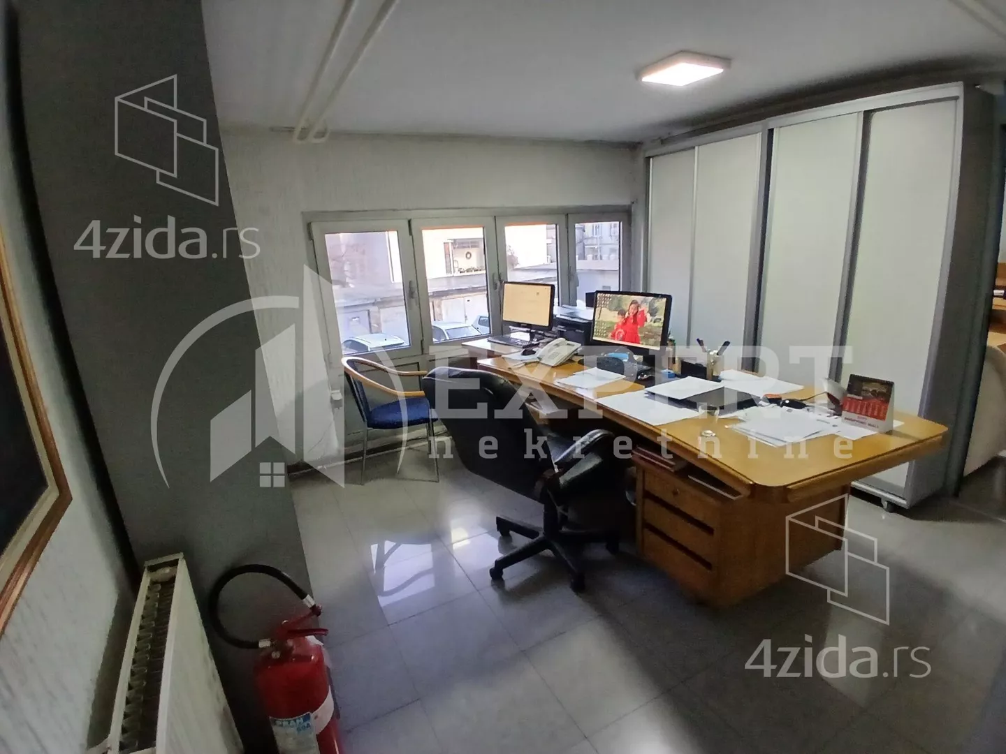 Lokal | 4zida