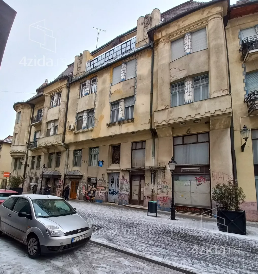 Četvorosoban stan | 4zida