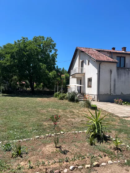 Čegarskih Junaka 86A | 4zida.rs