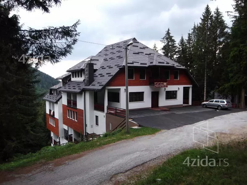 5-etažna kuća | 4zida