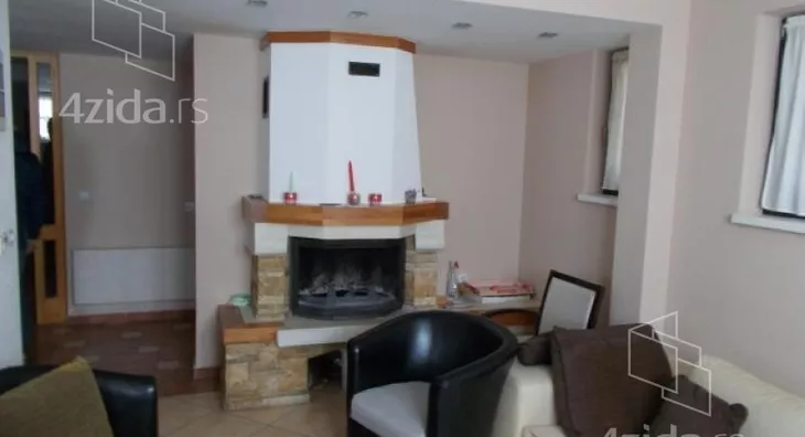 Ugostiteljski objekat | 4zida