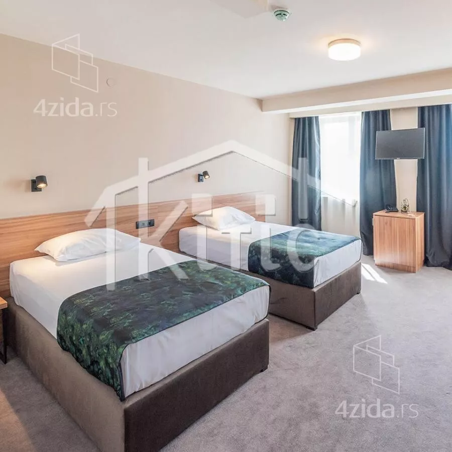 Ugostiteljski objekat | 4zida