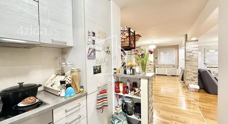 3-etažna kuća | 4zida