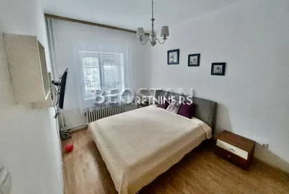 Dzona Kenedija | 4zida.rs