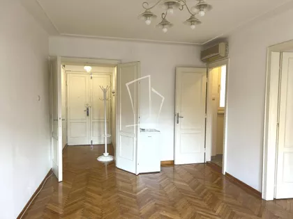 Trg Nikole Pašića | 4zida.rs