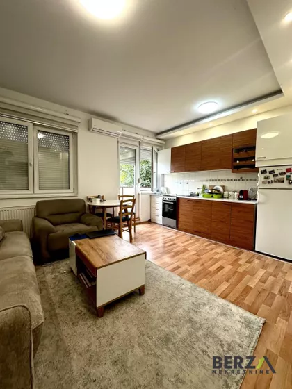 Socijalno | 4zida.rs