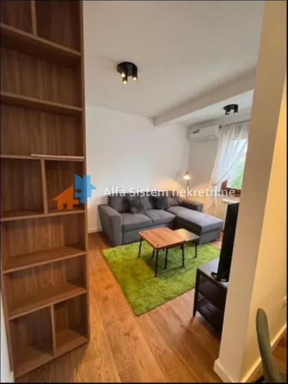 Banovo Brdo | 4zida.rs