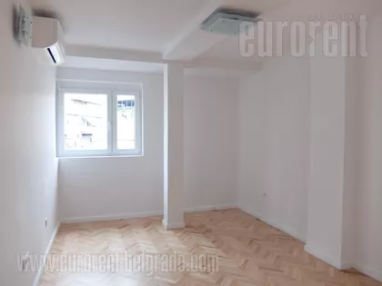 SABORNA CRKVA | 4zida.rs