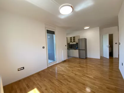 Južni Telep | 4zida.rs