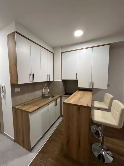 Milovana Gušića 101 | 4zida.rs