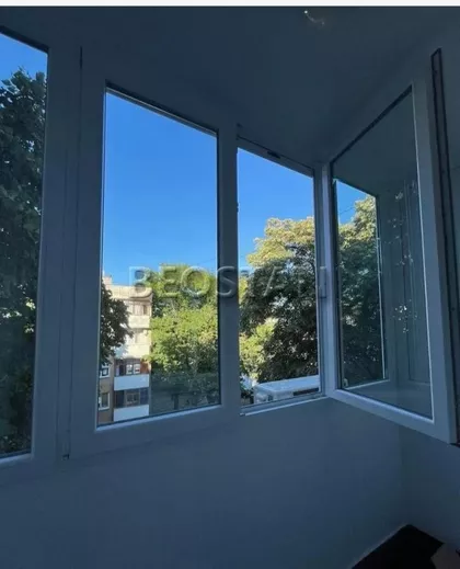 Zemunska | 4zida.rs