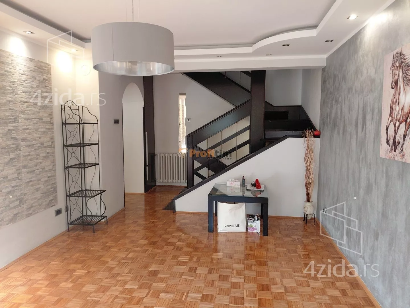 Kuća | 4zida