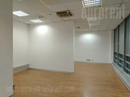 NOVI MERKATOR | 4zida.rs