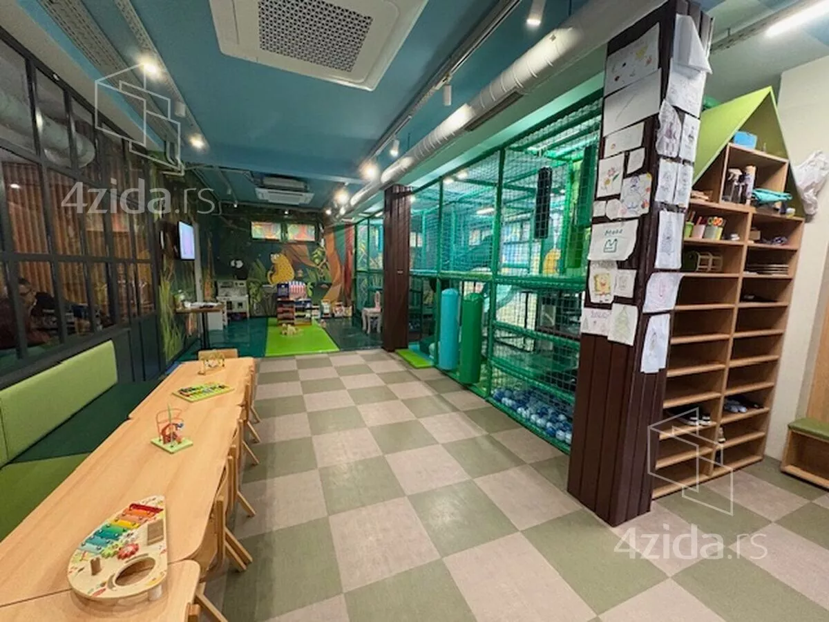 Ugostiteljski objekat | 4zida