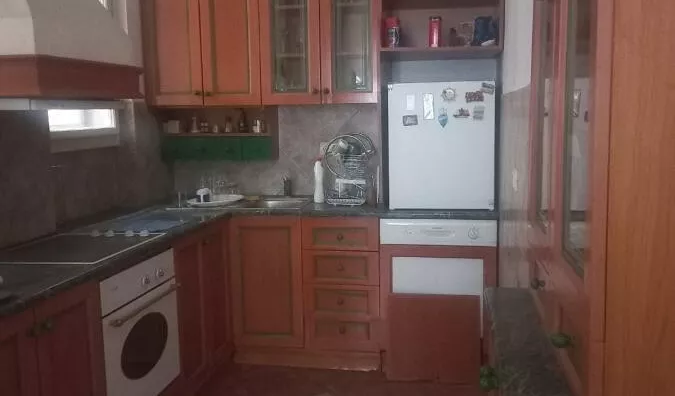 Šestosoban stan | 4zida