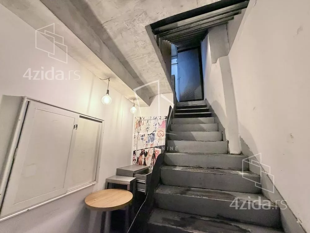 Lokal | 4zida