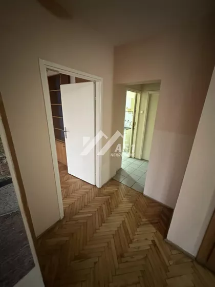 Gagarinova | 4zida.rs