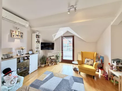 Stolarska | 4zida.rs