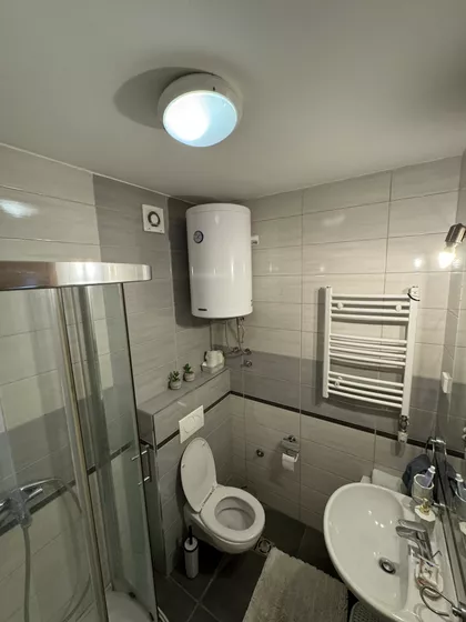 Železnička 48 | 4zida.rs