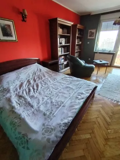 Strahinjića Bana | 4zida.rs