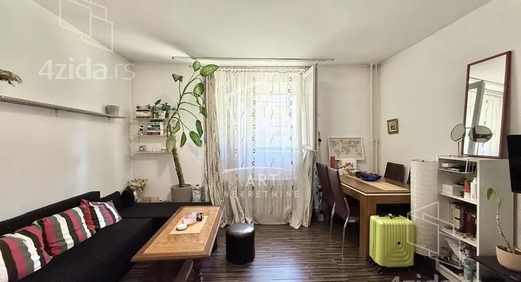Garsonjera | 4zida
