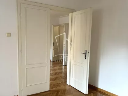 Trg Nikole Pašića | 4zida.rs