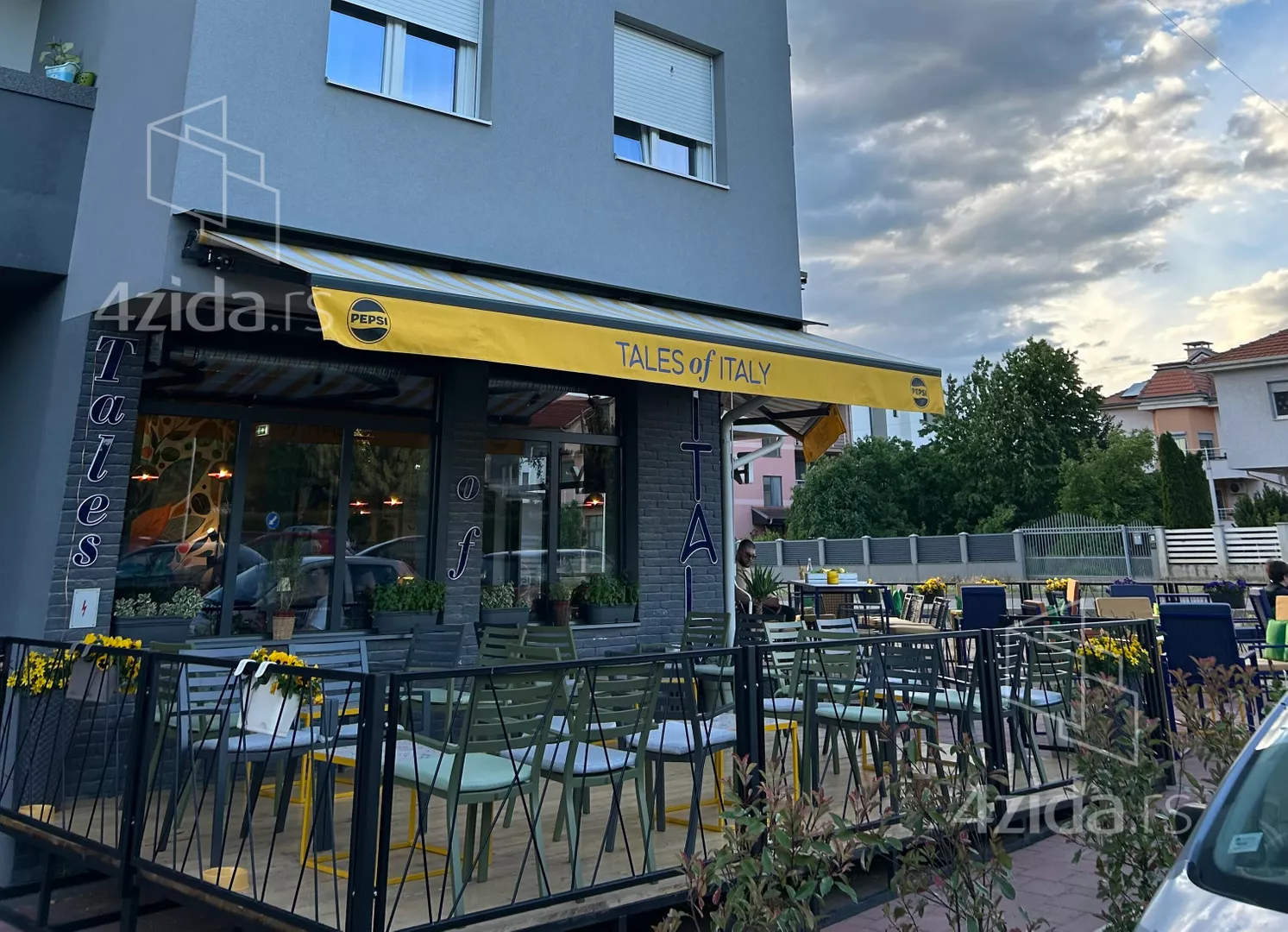 Jednoiposoban stan | 4zida