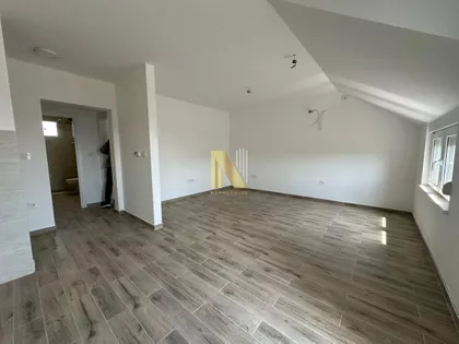 Veternička Rampa | 4zida.rs