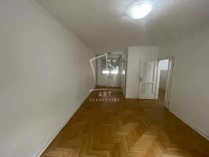 Dobropoljska | 4zida.rs